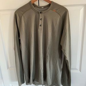 Lululemon mens long sleeve shirt